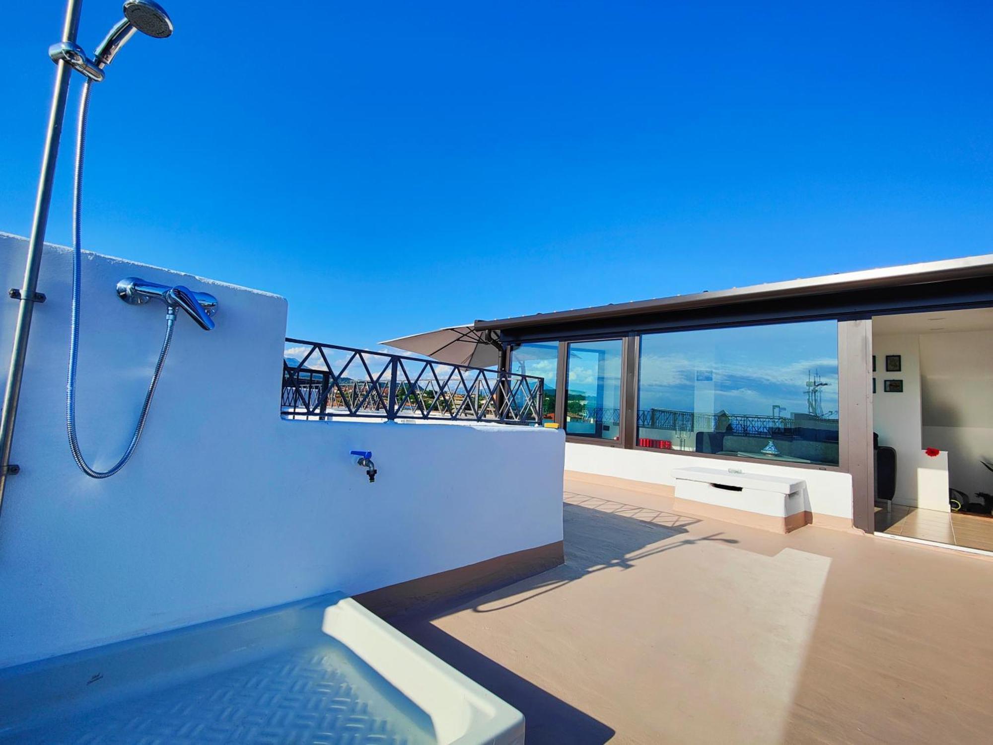 Appartamento Con Vista Mozzafiato Lazise Dış mekan fotoğraf