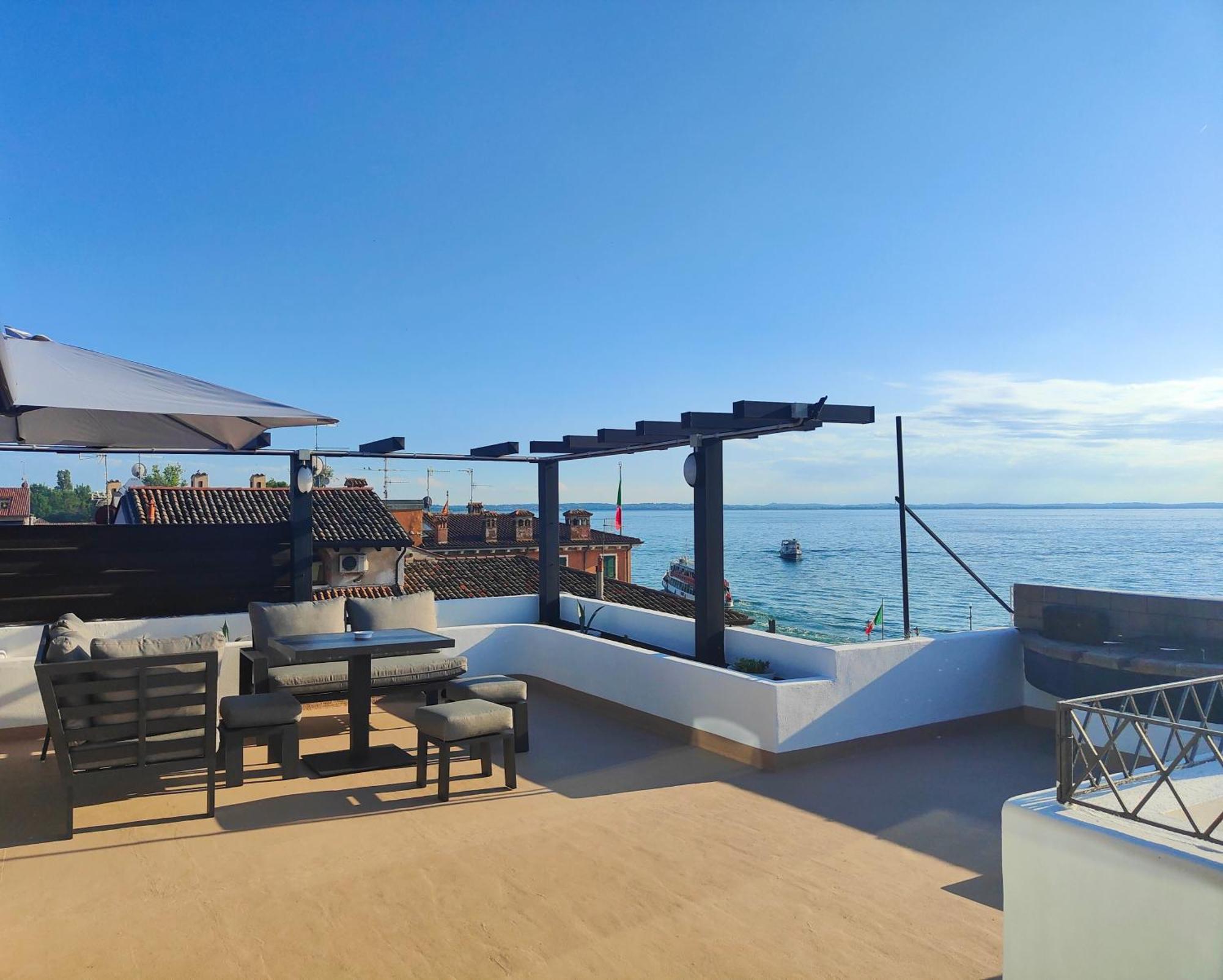 Appartamento Con Vista Mozzafiato Lazise Dış mekan fotoğraf